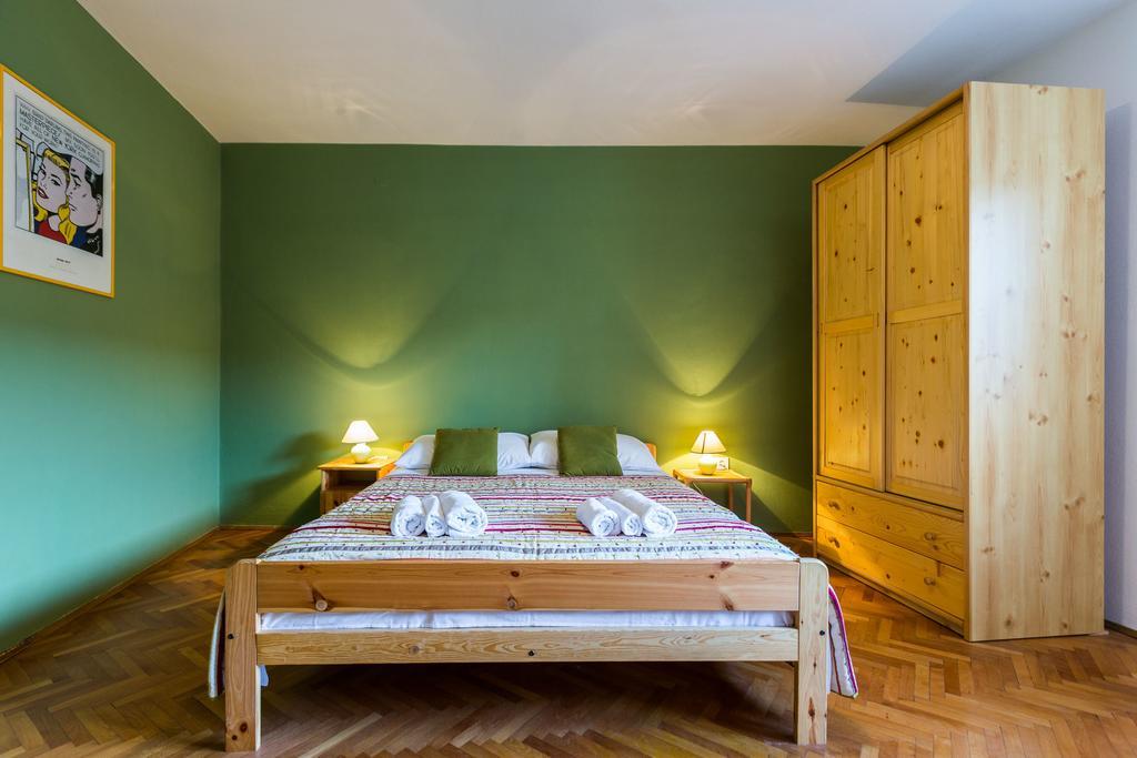 Lavender Apt. W. Balcony In Old Town Zadar Ruang foto
