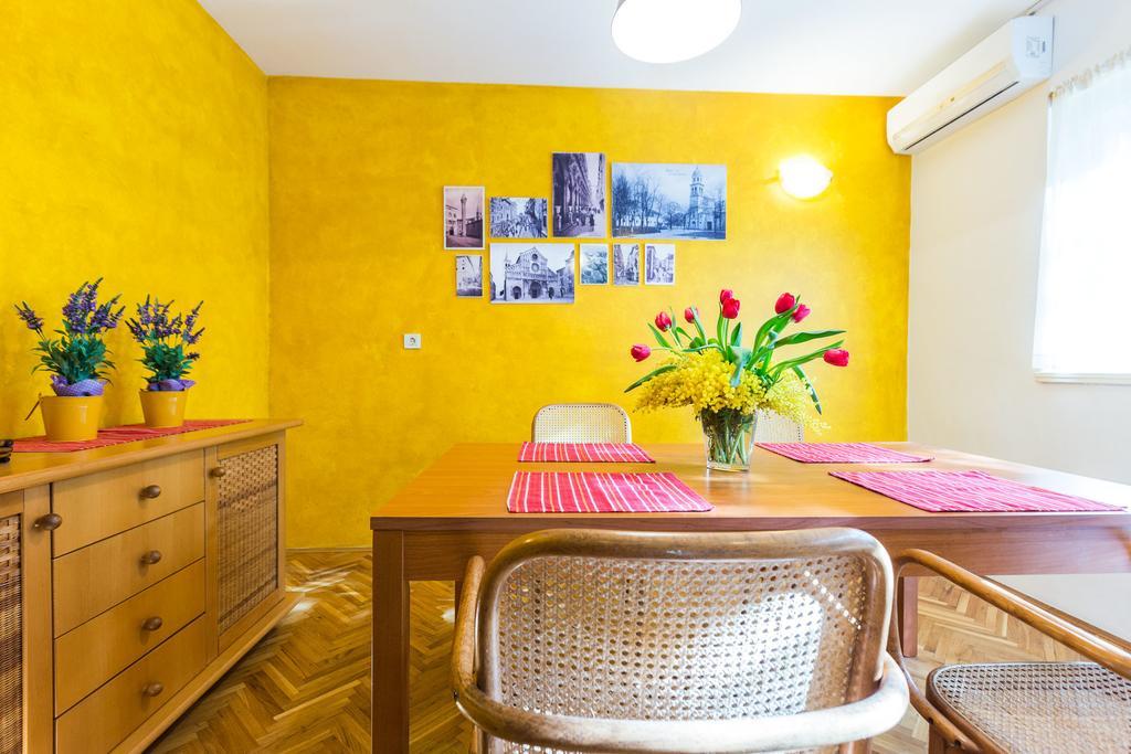 Lavender Apt. W. Balcony In Old Town Zadar Ruang foto